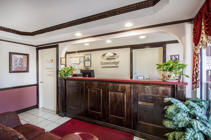 Imagen de los interiores del Hotel Econo Lodge Andalusia. Foto 15