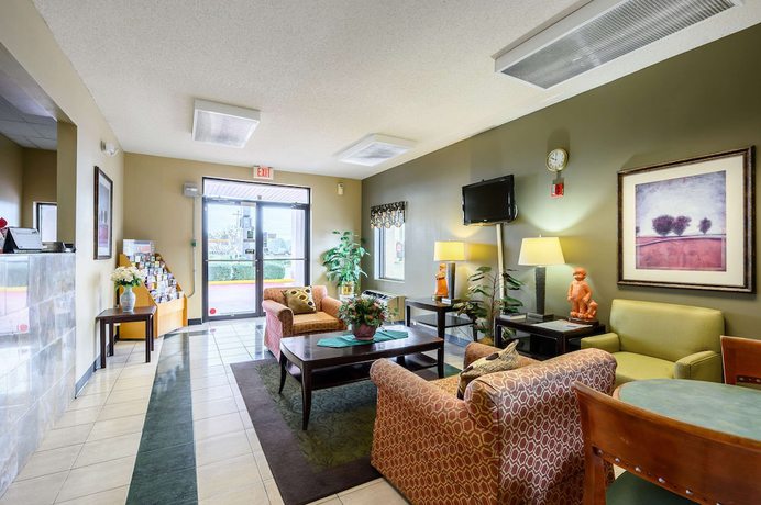Imagen de los interiores del Hotel Econo Lodge, Athens. Foto 20