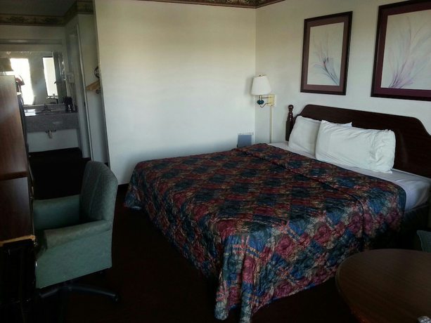 Imagen de la habitación del Hotel Econo Lodge, Athens. Foto 13