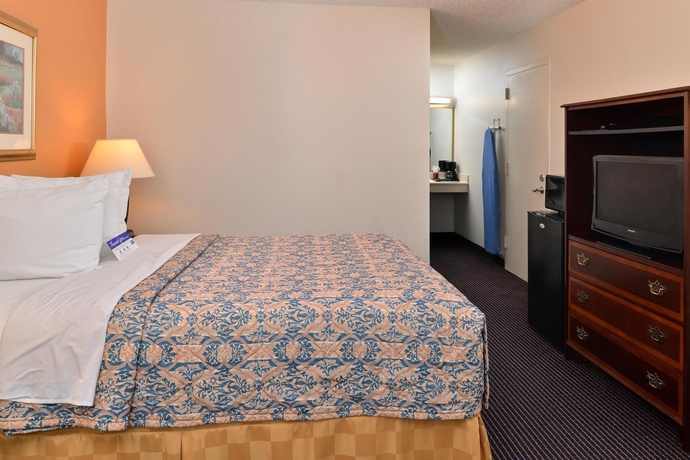 Imagen de la habitación del Hotel Econo Lodge, Baton Rouge. Foto 5