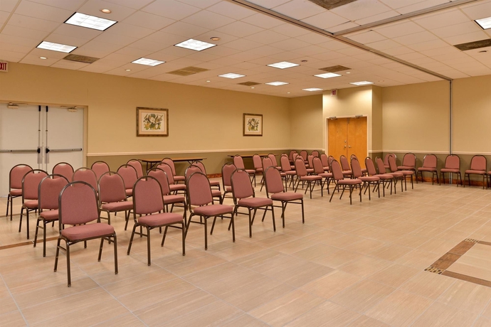 Imagen de los interiores del Hotel Econo Lodge, Baton Rouge. Foto 11