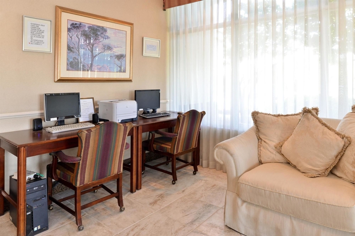 Imagen de los interiores del Hotel Econo Lodge, Baton Rouge. Foto 13