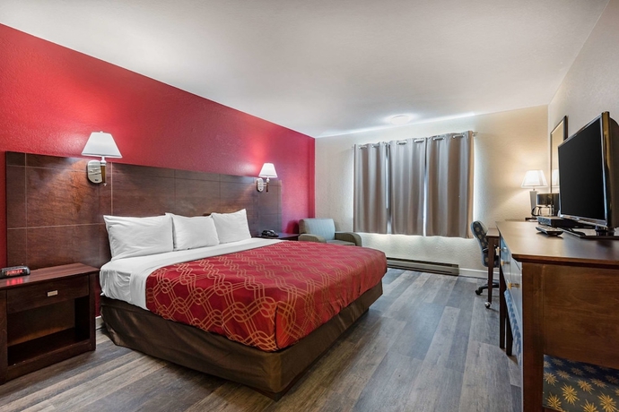 Imagen de la habitación del Hotel Econo Lodge Bay Breeze. Foto 2