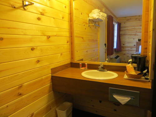 Imagen de la habitación del Hotel Econo Lodge Bayview. Foto 4