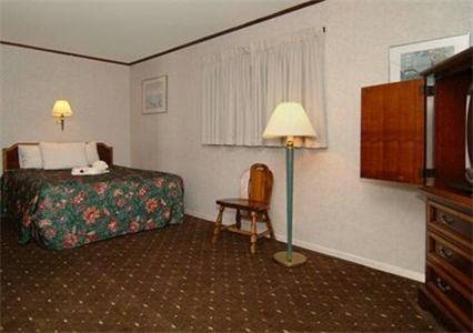 Imagen de la habitación del Hotel Econo Lodge Bayview. Foto 9