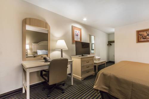 Imagen de la habitación del Hotel Econo Lodge Berea. Foto 4