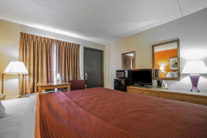 Imagen de los interiores del Hotel Econo Lodge Billings. Foto 10