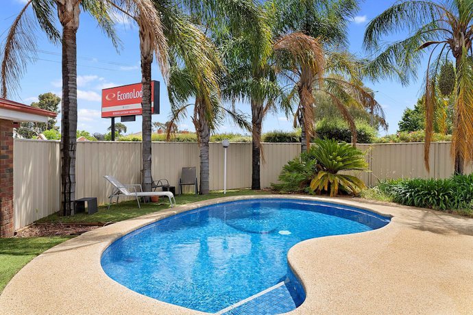Imagen de la piscina del Hotel Econo Lodge Border Gateway Wodonga. Foto 20