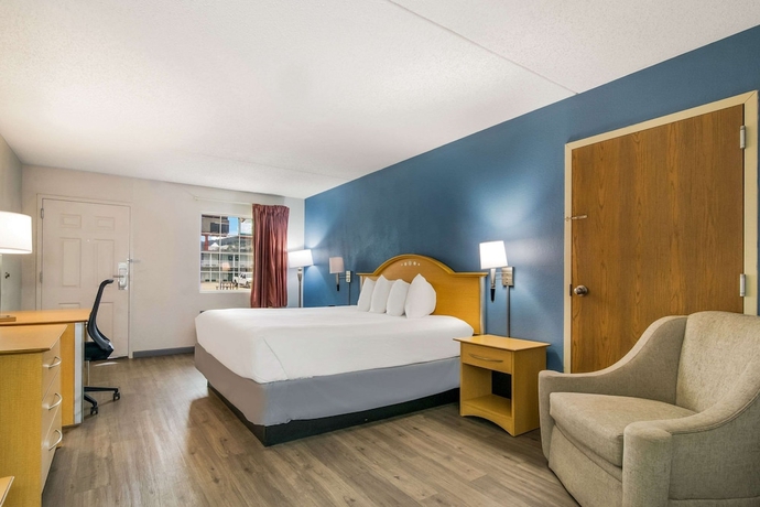 Imagen de la habitación del Hotel Econo Lodge, Branson. Foto 5
