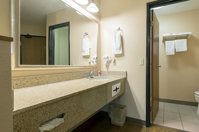 Imagen de la habitación del Hotel Econo Lodge Buckley. Foto 7