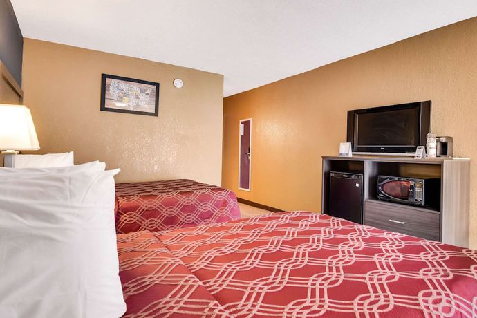 Imagen de la habitación del Hotel Econo Lodge Busch Gardens. Foto 2