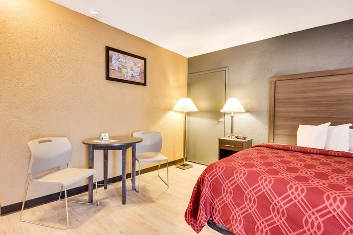 Imagen de la habitación del Hotel Econo Lodge Busch Gardens. Foto 6