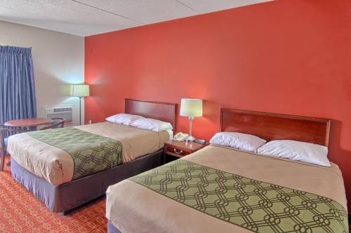 Imagen de la habitación del Hotel Econo Lodge Cadillac. Foto 8