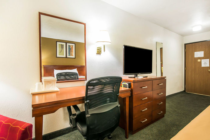 Imagen de la habitación del Hotel Econo Lodge, Ca&ntilde;on City. Foto 4