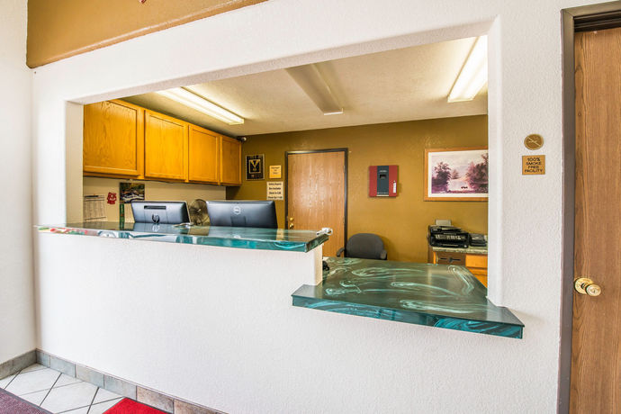 Imagen de los interiores del Hotel Econo Lodge, Ca&ntilde;on City. Foto 14