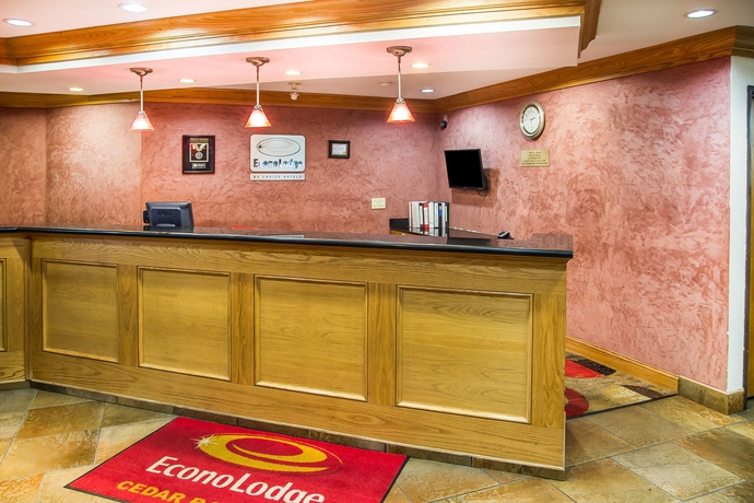 Imagen de los interiores del Hotel Econo Lodge Cedar Rapids. Foto 13