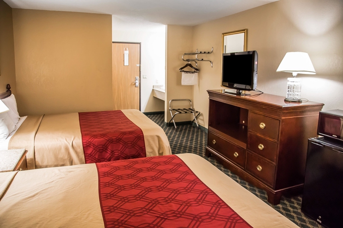 Imagen de la habitación del Hotel Econo Lodge Cedar Rapids. Foto 6
