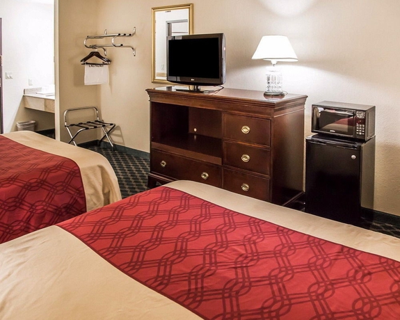Imagen de la habitación del Hotel Econo Lodge Cedar Rapids. Foto 10