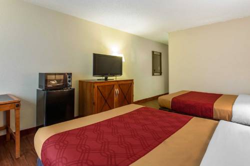 Imagen de la habitación del Hotel Econo Lodge Charlotte Airport. Foto 6