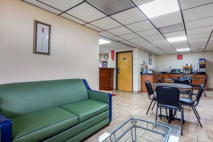 Imagen de los interiores del Hotel Econo Lodge Chattanooga. Foto 18