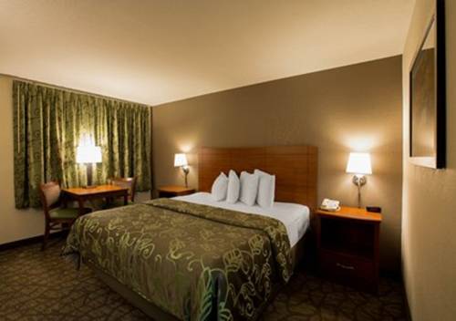 Imagen de la habitación del Hotel Econo Lodge, Cherokee. Foto 6