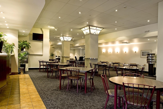 Imagen del bar/restaurante del Hotel Econo Lodge City Central. Foto 3