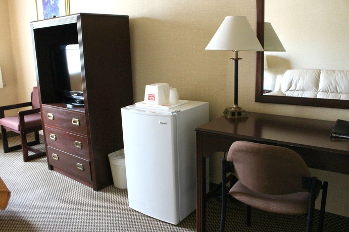 Imagen de la habitación del Hotel Econo Lodge City Centre. Foto 14