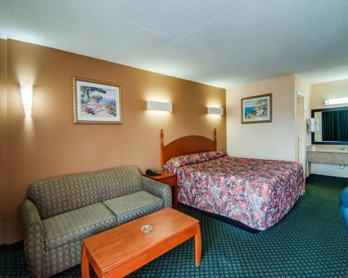 Imagen de la habitación del Hotel Econo Lodge Civic Center. Foto 4