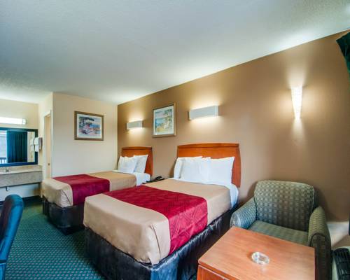 Imagen de la habitación del Hotel Econo Lodge Civic Center. Foto 12