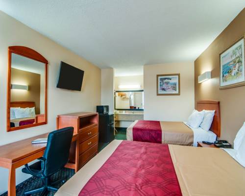 Imagen de la habitación del Hotel Econo Lodge Civic Center. Foto 14