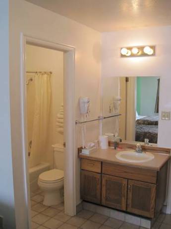Imagen de la habitación del Hotel Econo Lodge Clearfield. Foto 3