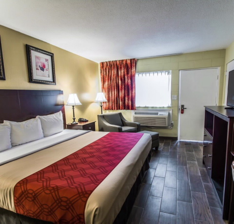 Imagen de la habitación del Hotel Econo Lodge Cocoa Beach - Near The Port. Foto 4