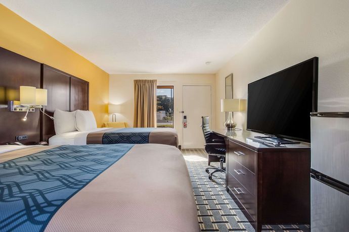 Imagen de la habitación del Hotel Econo Lodge Coliseum. Foto 6