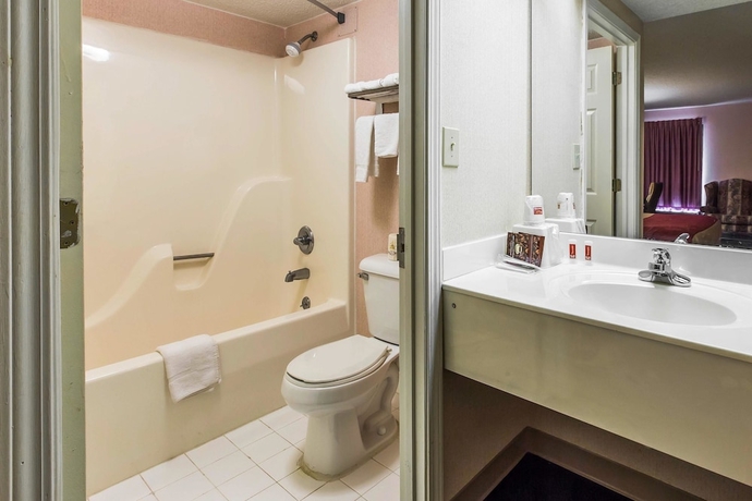 Imagen de la habitación del Hotel Econo Lodge, Conyers. Foto 14