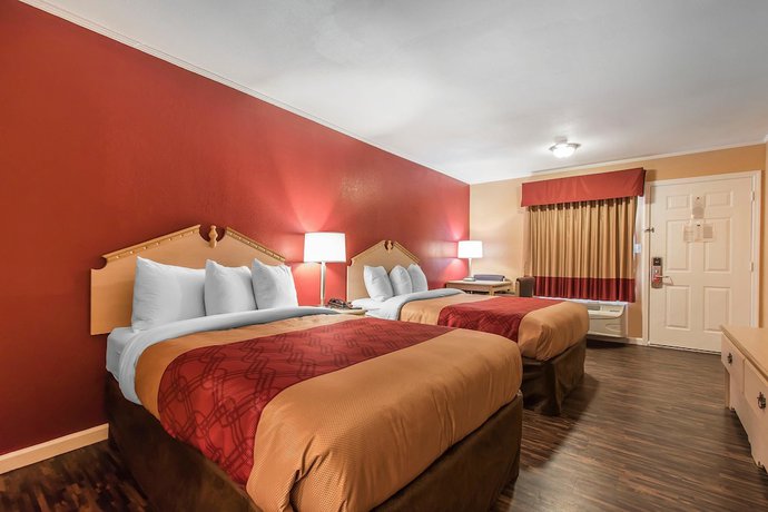 Imagen de la habitación del Hotel Econo Lodge Cornersville. Foto 19