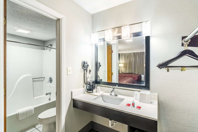 Imagen de la habitación del Hotel Econo Lodge Crestview. Foto 5