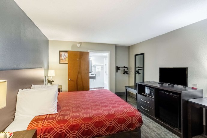 Imagen de la habitación del Hotel Econo Lodge Crestview. Foto 7