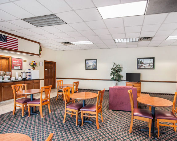 Imagen de la habitación del Hotel Econo Lodge Cullman South. Foto 8