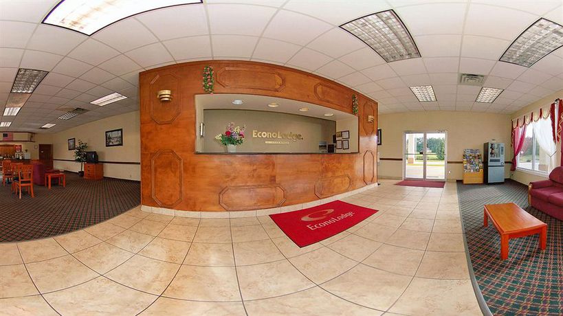 Imagen de los interiores del Hotel Econo Lodge Cullman South. Foto 15