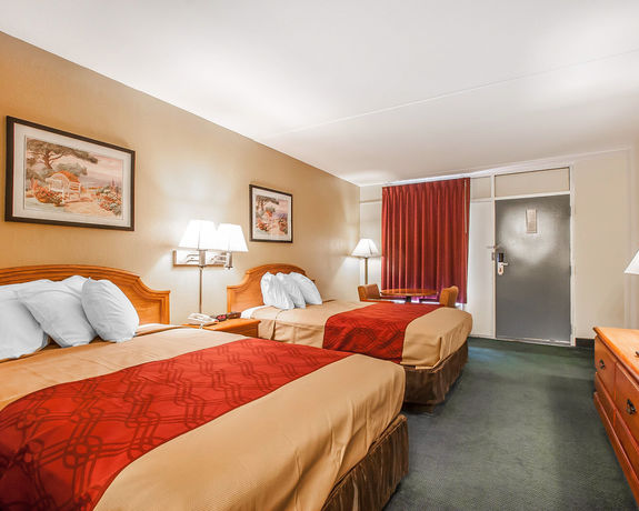Imagen del bar/restaurante del Hotel Econo Lodge Cullman South. Foto 7