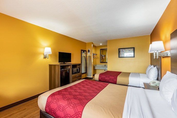 Imagen de la habitación del Hotel Econo Lodge Cumberland. Foto 7