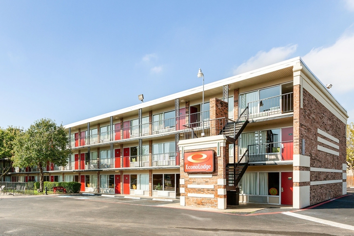Imagen general del Hotel Econo Lodge Dallas Airport North. Foto 1
