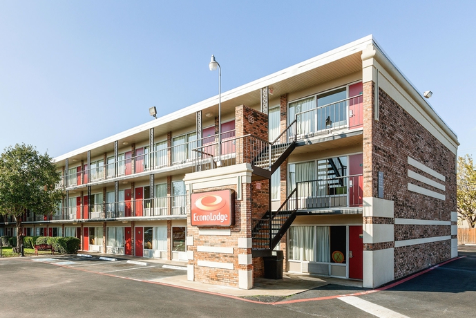 Imagen general del Hotel Econo Lodge Dallas Airport North. Foto 2