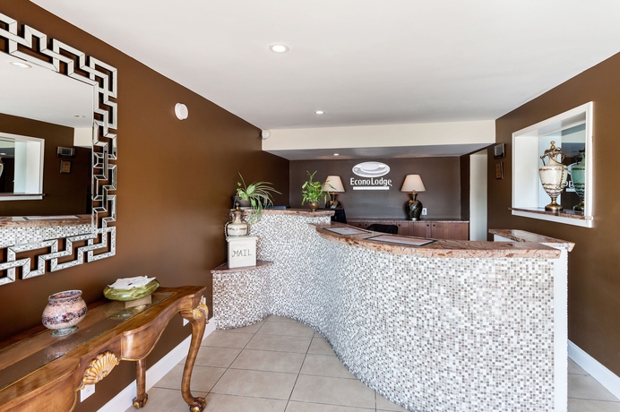 Imagen de los interiores del Hotel Econo Lodge Dallas Airport North. Foto 11