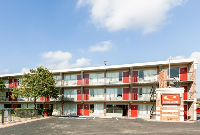 Imagen general del Hotel Econo Lodge Dallas Airport North. Foto 4