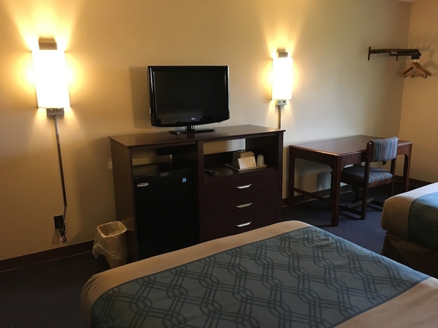 Imagen de la habitación del Hotel Econo Lodge Darien Lakes. Foto 14