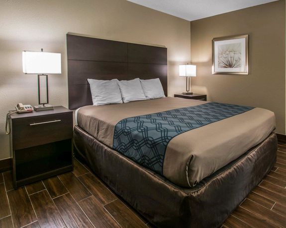 Imagen de la habitación del Hotel Econo Lodge Defuniak Springs I-10. Foto 11