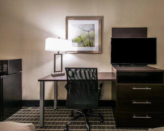 Imagen de la habitación del Hotel Econo Lodge Defuniak Springs I-10. Foto 12