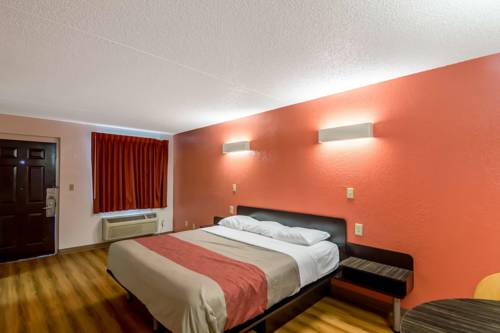 Imagen de la habitación del Hotel Econo Lodge, Del City. Foto 9