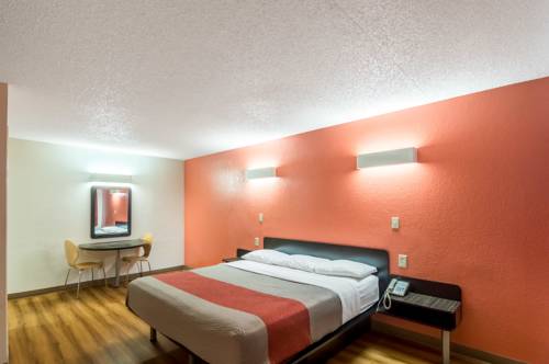 Imagen de la habitación del Hotel Econo Lodge, Del City. Foto 11